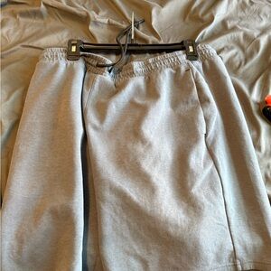 Old Navy Athletic Gray Men's Shorts